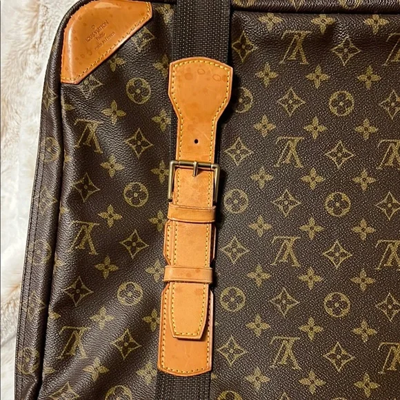 Louis Vuitton Brown Monogram Satelite 53